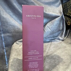 Kristen Ess color depositing conditioner‎  dark mauve 6.7oz